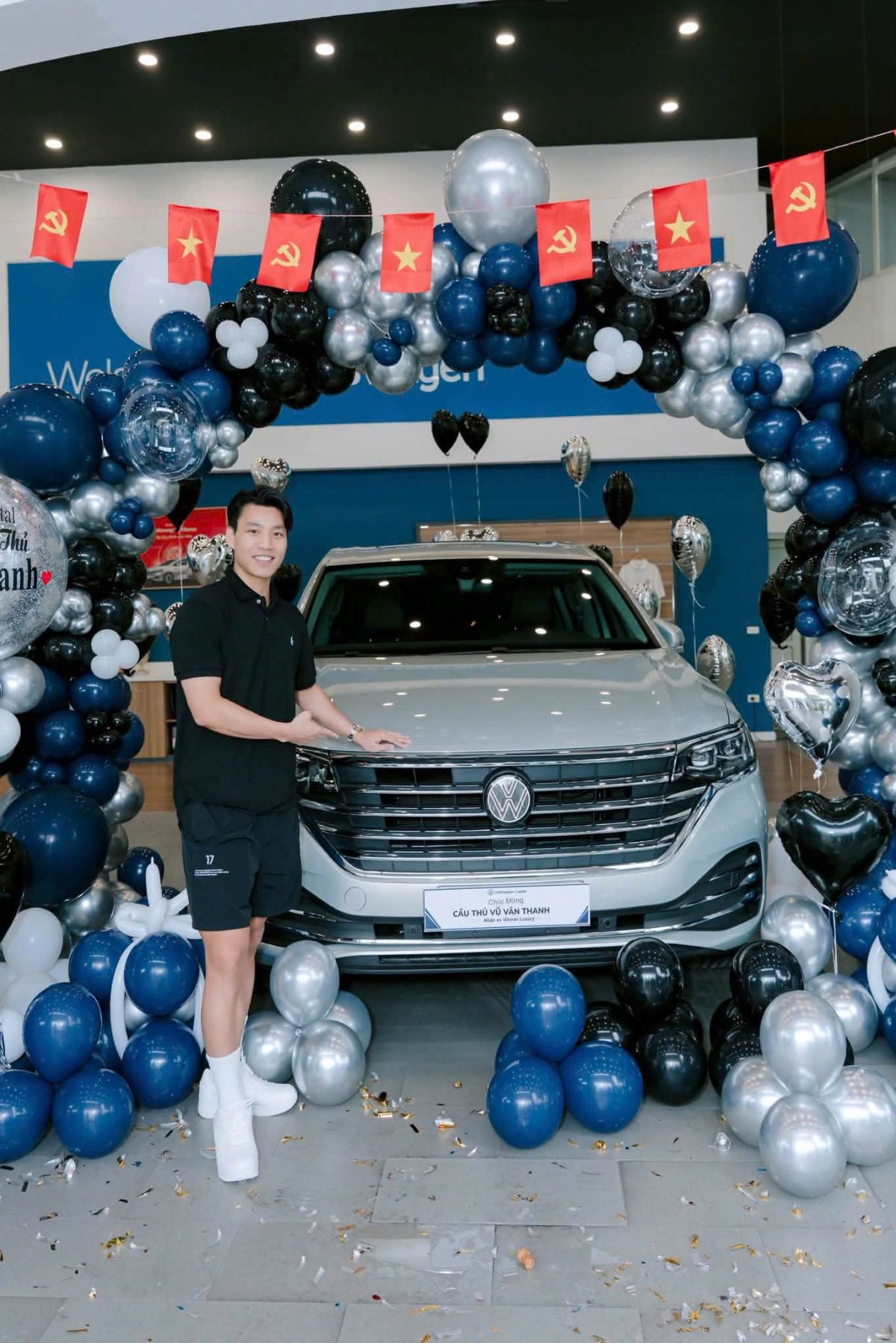 Những Nghệ Sĩ Việt Đã Mua Xe Volkswagen 2 1791211049359 4118466212771201272 g3080799128523404574 c5e680992c76ba8dee158d17d2f8a342