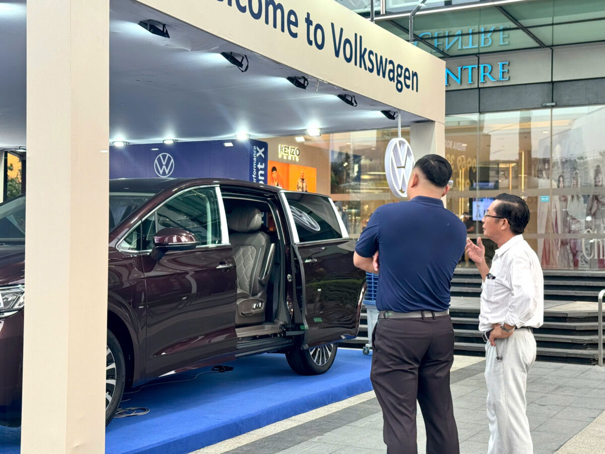 Sự Kiện Trưng Bày & Lái Thử Volkswagen Tại Saigon Centre 2026 | Hàng Trăm Khách Hàng Trải Nghiệm Teramont Pro & Viloran 10 z7928992833763 a9b4273b8e7572772df5e73d26a1322d