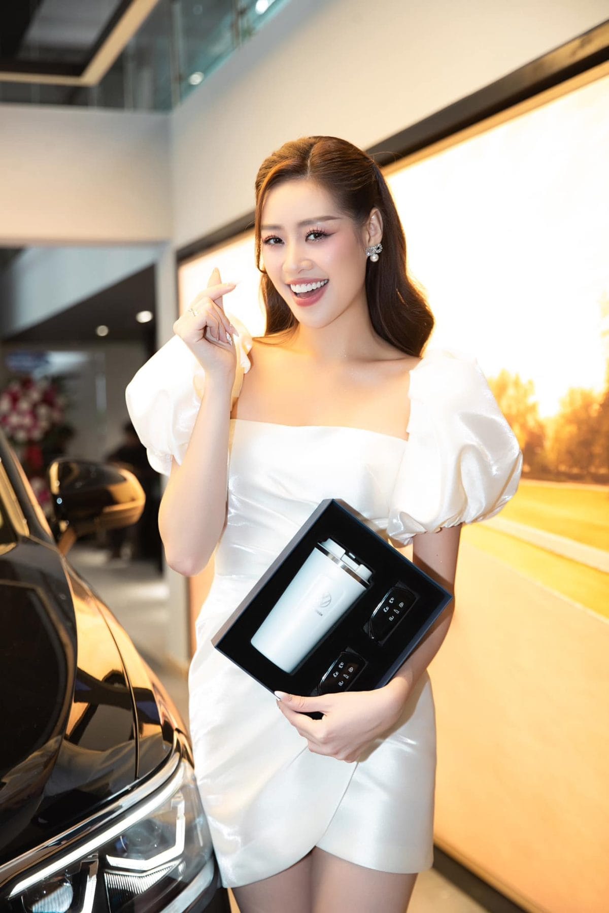 Hoa Hậu Nguyễn Trần Khánh Vân - Dấu Ấn Đẳng Cấp Tại Volkswagen City Store Phú Mỹ Hưng 1 469782952 1151105816392128 7841316502406081019 n