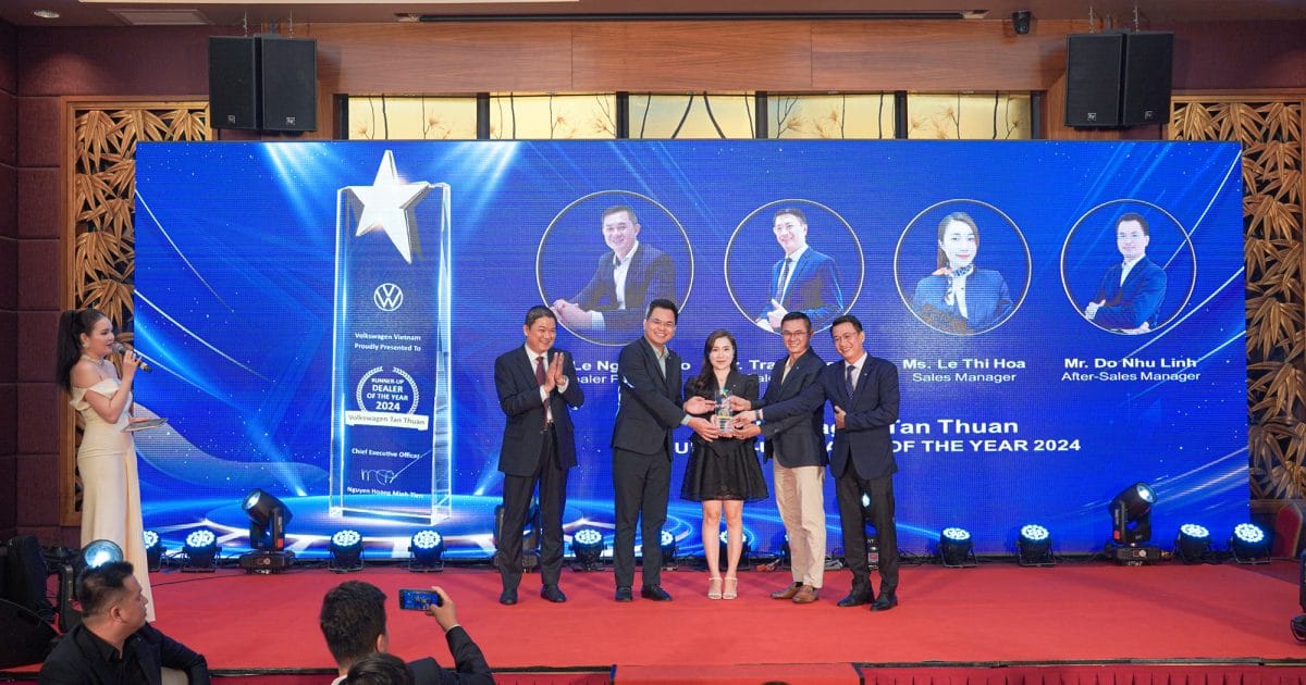 VOLKSWAGEN CITY STORE PHU MY HUNG - OUTSTANDING SHOWROOM OF THE YEAR 2024 1 VW 01169